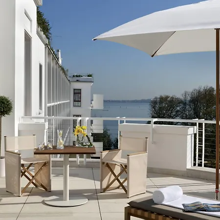 Ξενοδοχείο Jw Marriott &