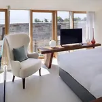 Jw Marriott & 5*