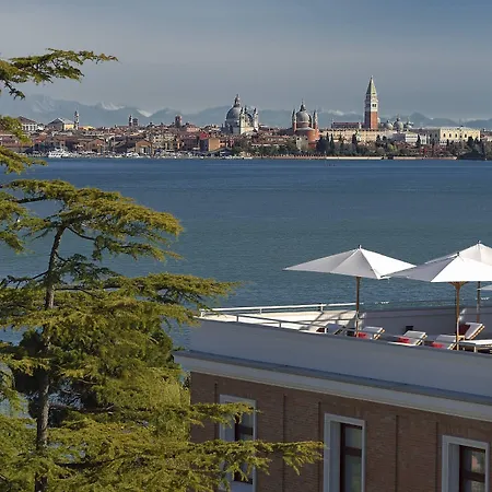 Jw Marriott & 5*
