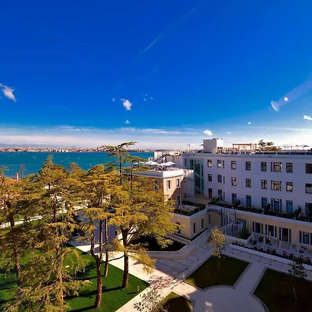 Hotel Jw Marriott &
