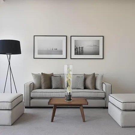 Szálloda Jw Marriott & 5*