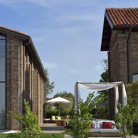 Jw Marriott & 5* Velence