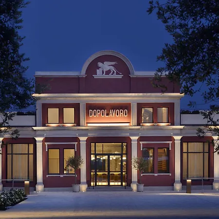 Szálloda Jw Marriott &