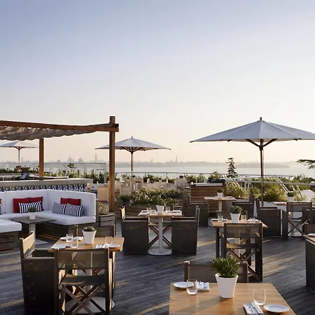 Jw Marriott & Szálloda 5*